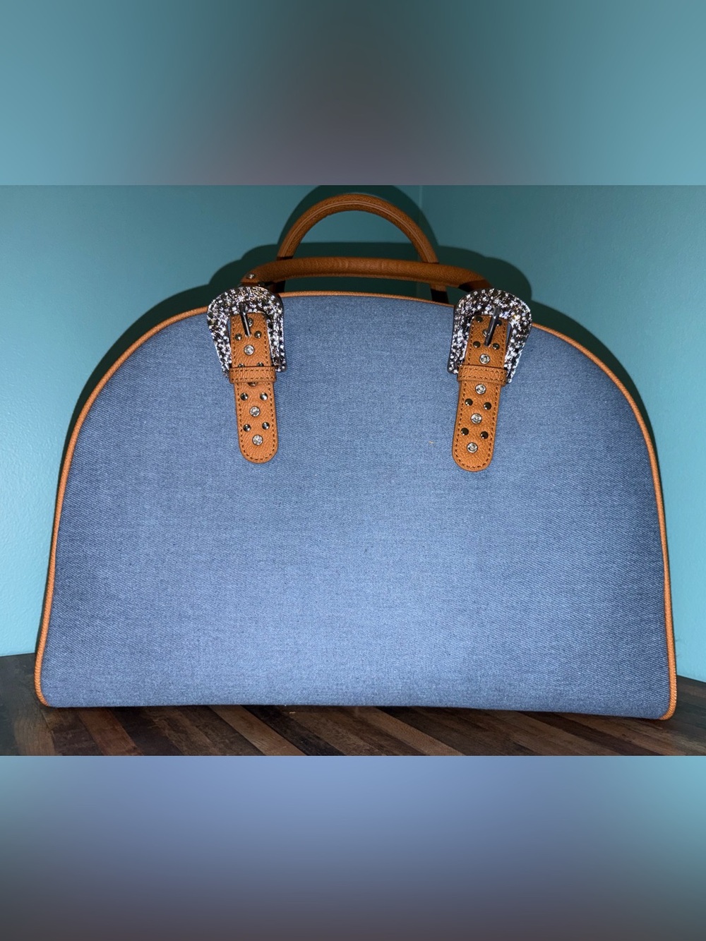 New Von Dutch Denim Duffle Bag with Tan Accents. NWOT - Picture 3 of 5